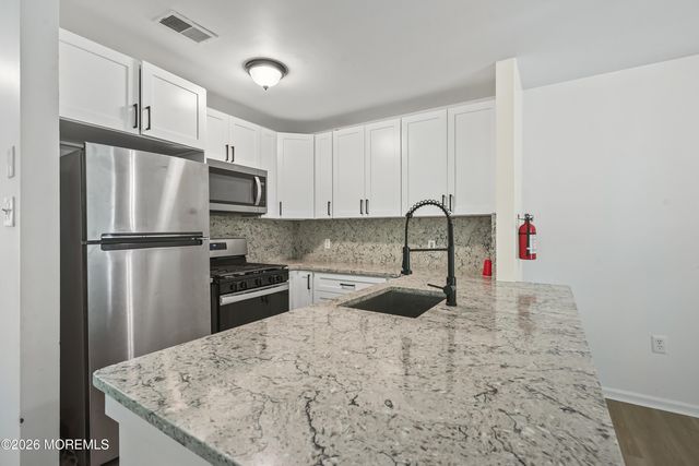 107 Westchester Drive, Little Egg Harbor, NJ 08087