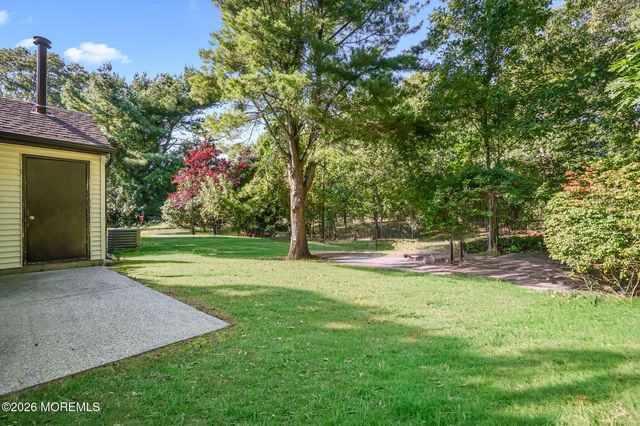 107 Westchester Drive, Little Egg Harbor, NJ 08087