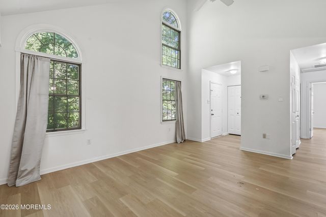 107 Westchester Drive, Little Egg Harbor, NJ 08087