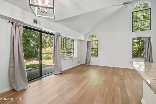 107 Westchester Drive, Little Egg Harbor, NJ 08087