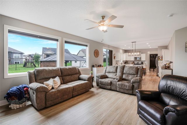 1425 NE Poplar Court, Grimes, IA 50111