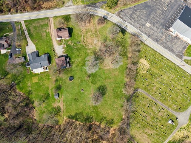 1640 Ridge Rd, Penn Twp, PA 15644