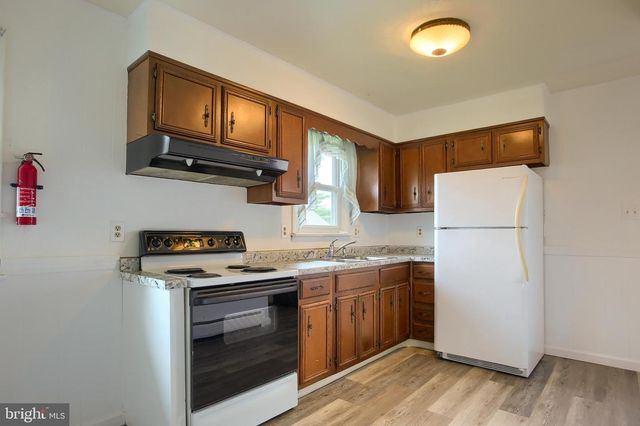 102 5TH ST, Millersburg, PA 17061