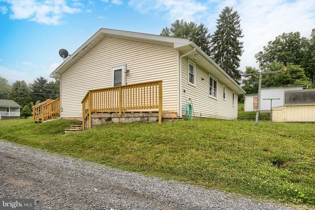 102 5TH ST, Millersburg, PA 17061