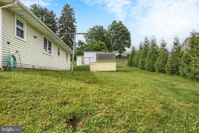 102 5TH ST, Millersburg, PA 17061