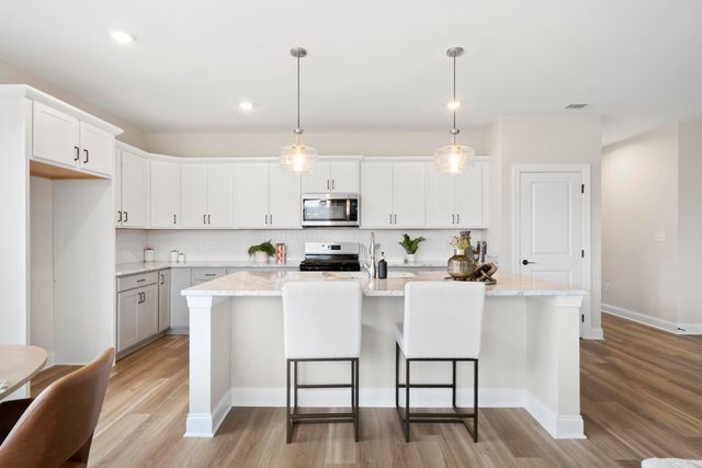 6933 Mercedes Lane, Ooltewah, TN 37363