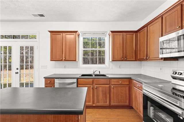 3171 Chapel NW Road, Kennesaw, GA 30144