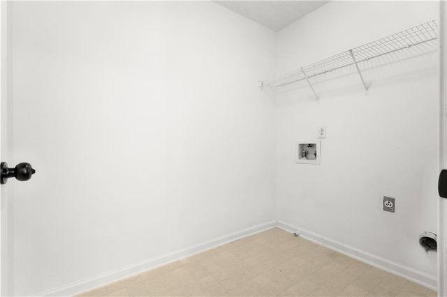 3171 Chapel NW Road, Kennesaw, GA 30144