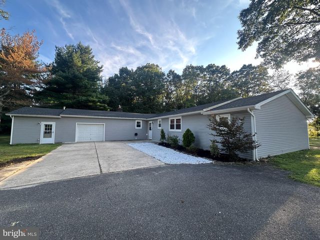 2345 CORKERY LN, Williamstown, NJ 08094