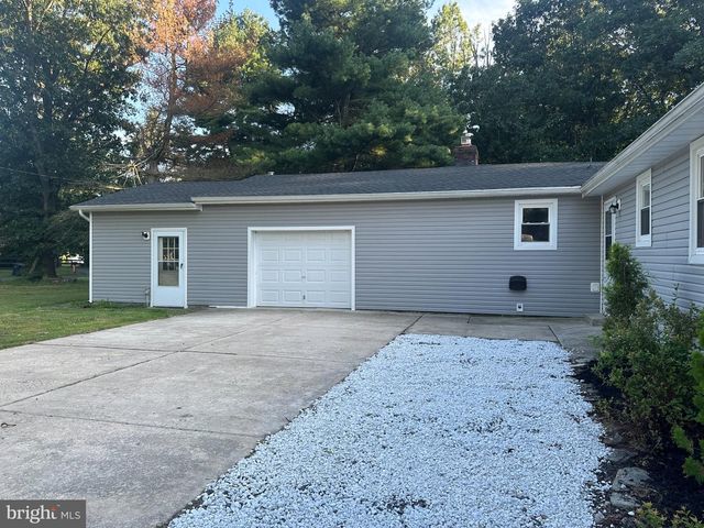 2345 CORKERY LN, Williamstown, NJ 08094