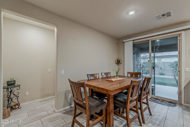 17170 W BUTLER Avenue, Waddell, AZ 85355