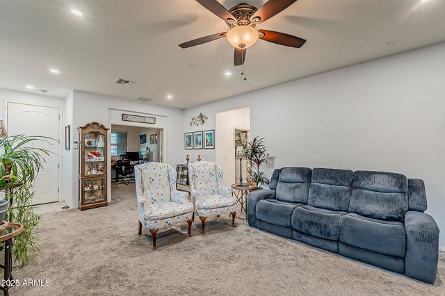 17170 W BUTLER Avenue, Waddell, AZ 85355