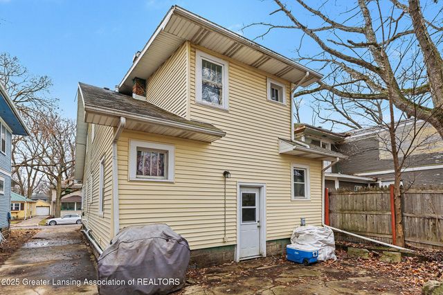 512 Shepard Street, Lansing, MI 48912