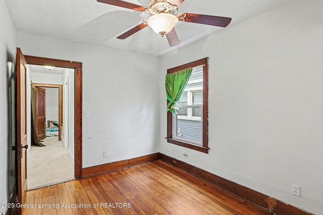 512 Shepard Street, Lansing, MI 48912