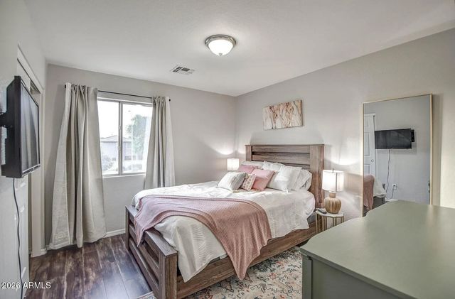 10964 W TAFT Street, Phoenix, AZ 85037