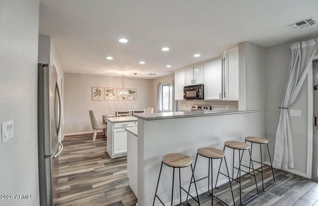 10964 W TAFT Street, Phoenix, AZ 85037