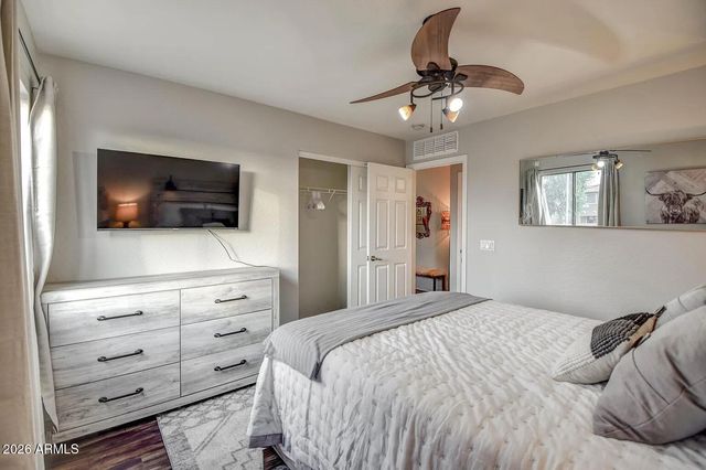 10964 W TAFT Street, Phoenix, AZ 85037