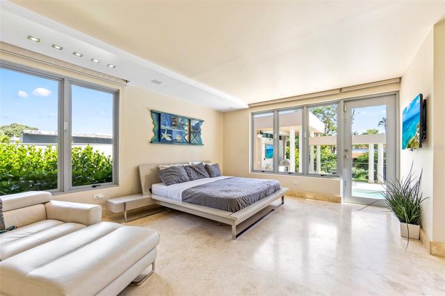 1665 PLAYERA, San Juan, PR 00927