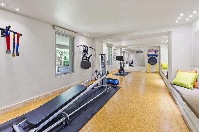 1665 PLAYERA, San Juan, PR 00927