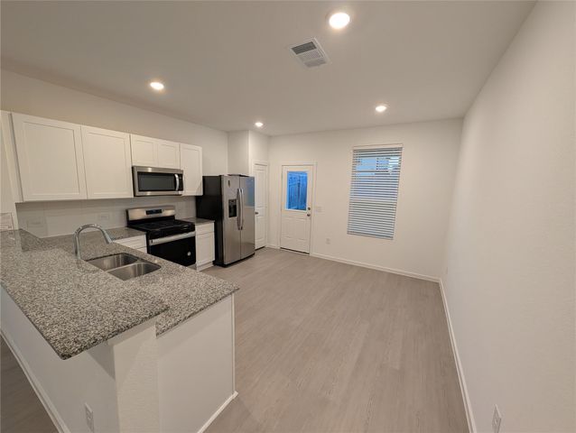 26013 Hampshire Drive, Magnolia, TX 77355