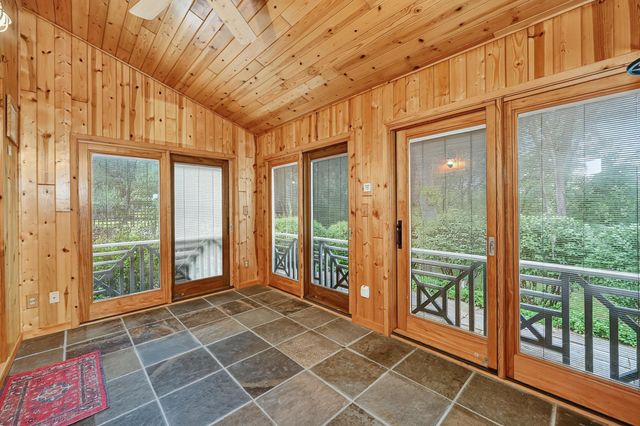 2645 Riverside Lane NE, Rochester, MN 55906
