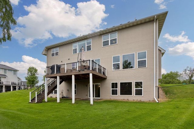 10412 Oregon Avenue N, Brooklyn Park, MN 55445