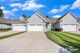 11381 Pointe Lake Boulevard, Holland, MI 49424