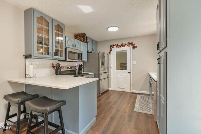 90 Oakridge Avenue, Spring Lake, NC 28390