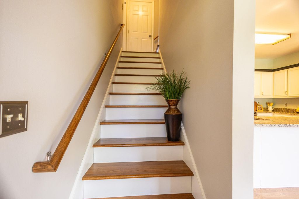 Image 28 of property listing at 5567 Gallatin Lane, North Charleston, SC 29420