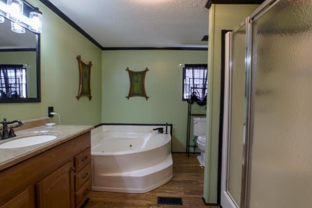 144 Harlan Davis Rd., Lumberton, MS 39455