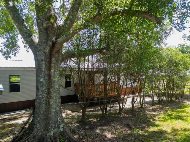 144 Harlan Davis Rd., Lumberton, MS 39455