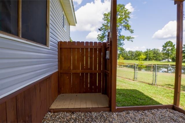 144 Harlan Davis Rd., Lumberton, MS 39455