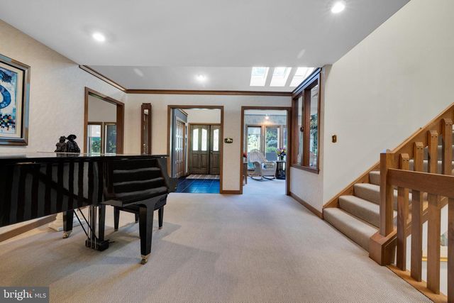 140 DEBORAH DR, Wyomissing, PA 19610