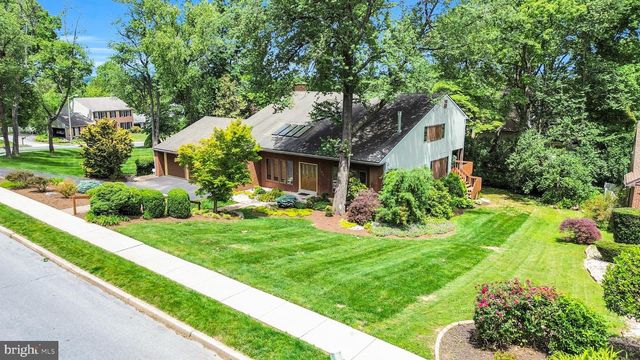 140 DEBORAH DR, Wyomissing, PA 19610