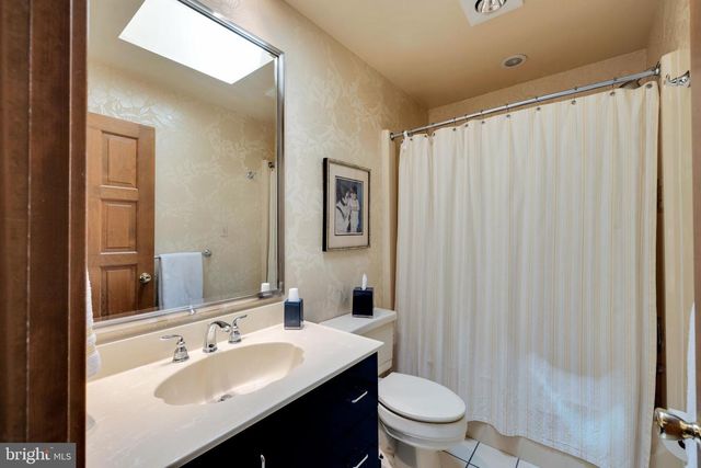 140 DEBORAH DR, Wyomissing, PA 19610