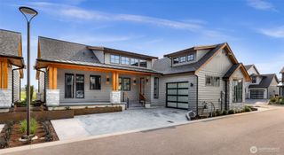 231 Skipping Stone Loop, Lynden, WA 98264