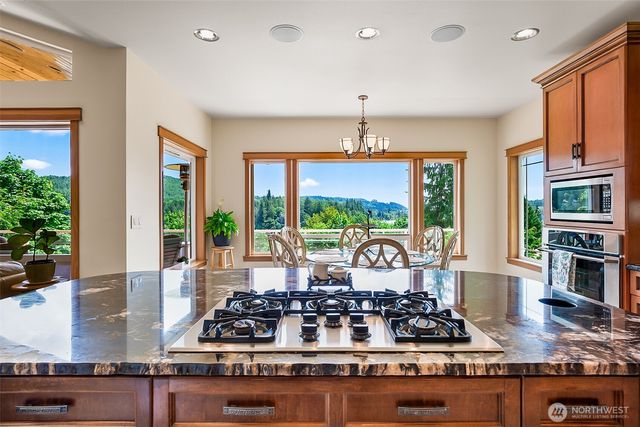23738 Carlson Place, Mount Vernon, WA 98274