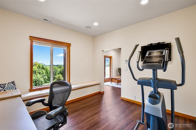23738 Carlson Place, Mount Vernon, WA 98274