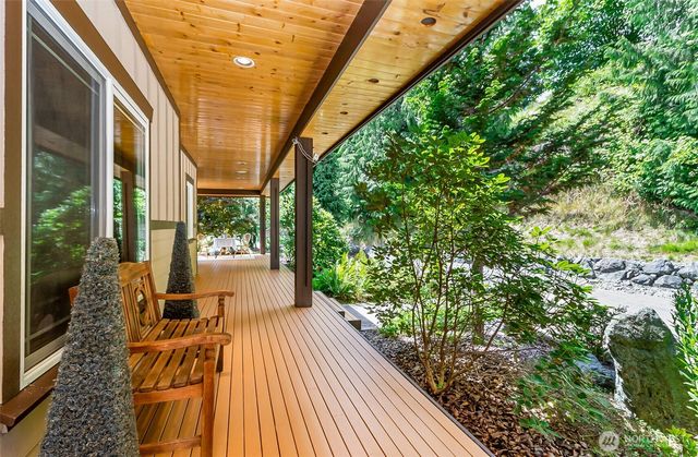 23738 Carlson Place, Mount Vernon, WA 98274