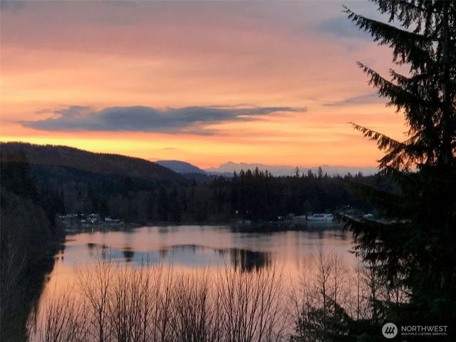 23738 Carlson Place, Mount Vernon, WA 98274