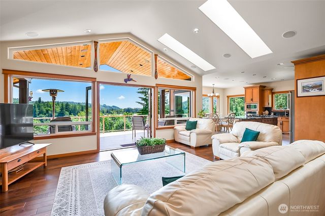 23738 Carlson Place, Mount Vernon, WA 98274