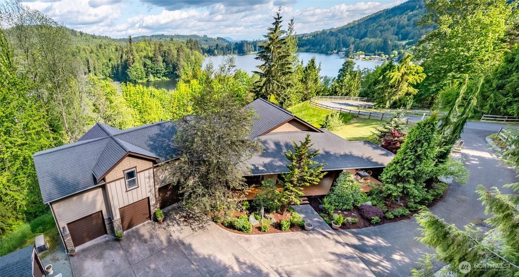23738 Carlson Place, Mount Vernon, WA 98274