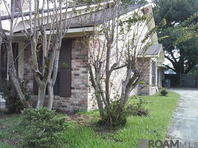 13936 Cayuga Dr, Baker, LA 70714