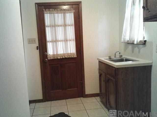 13936 Cayuga Dr, Baker, LA 70714