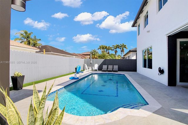 15967 SW 141st Street, Miami, FL 33196