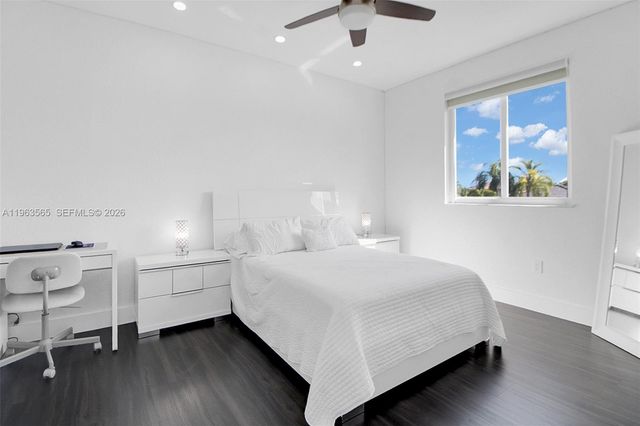15967 SW 141st Street, Miami, FL 33196
