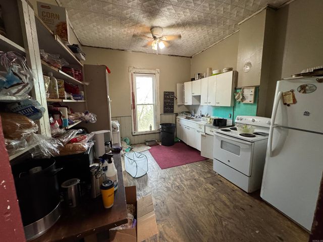 214 Grove Street, Hot Springs, AR 71901