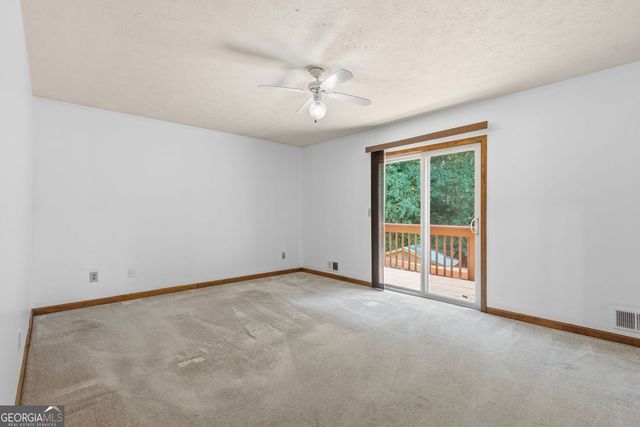 2890 Creekwood Lane NW, Lawrenceville, GA 30044