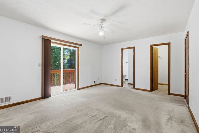 2890 Creekwood Lane NW, Lawrenceville, GA 30044