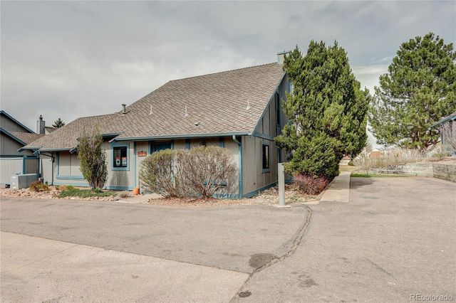 2512 S Worchester Court F, Aurora, CO 80014